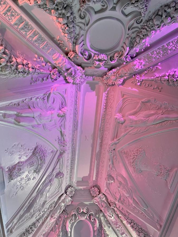 Capsule Art Deco - Jacuzzi - Netflix - Home Cinema - Arcade De Jeux & Nintendo Switch - 2 Chambres - Filet Suspendu ヴァランシエンヌ エクステリア 写真
